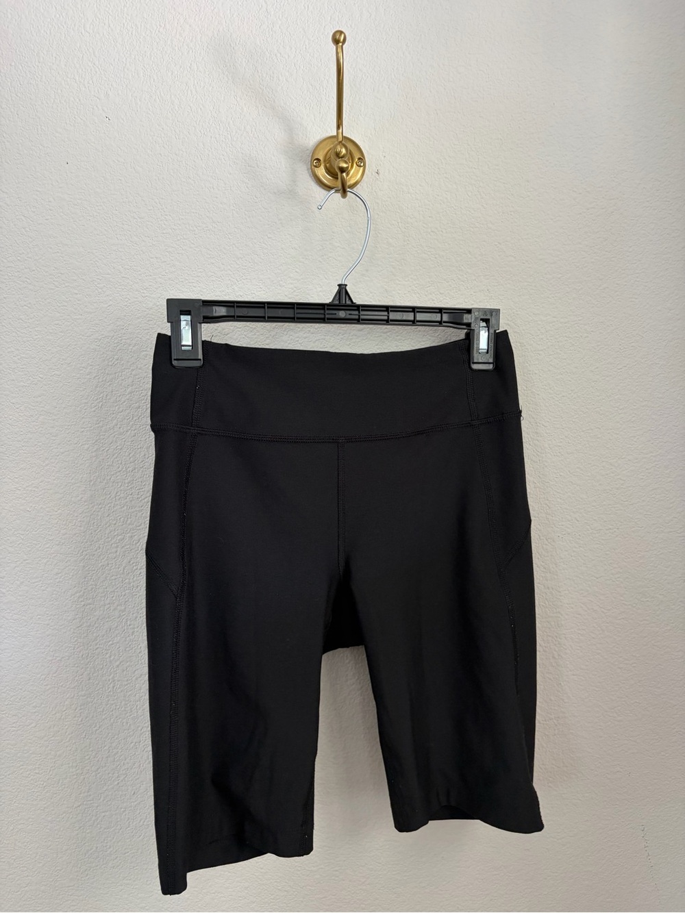 Outdoor Voices Echo 5.5” Short - Black